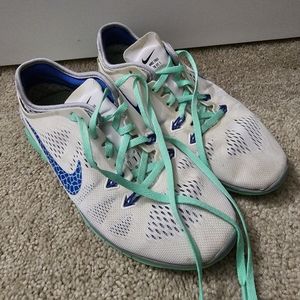 Nike free tr fit 5 sz7